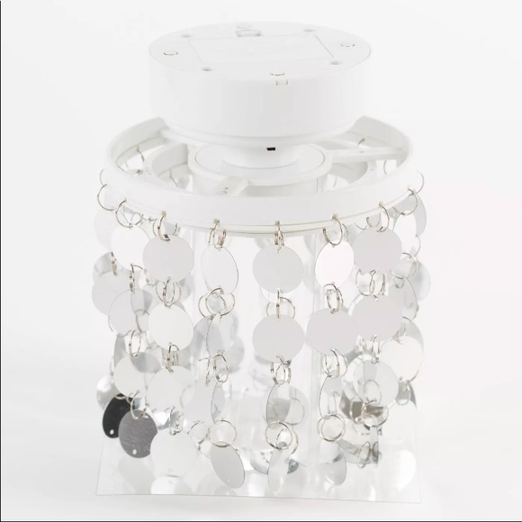 U Brands Locker Decor Silver Magnetic LED Chandelier Style Battery Operated - Picture 4 of 9